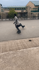 Roller skating gathering draws participants to Jos street
