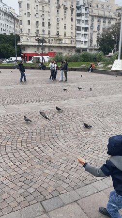 Everyday moments captured around Buenos Aires' iconic Obelisco monument