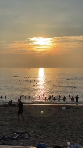 Nha Trang at sunset: beach, streets, and city life