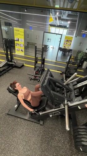 Morning workout session captured at Tyumen gym