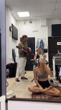 Casual recording session underway at a Moscow music studio