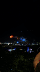 Dragon Bridge fire show draws crowds in Đà Nẵng