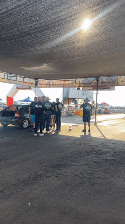 Drag racing event draws spectators in Arica, Chile