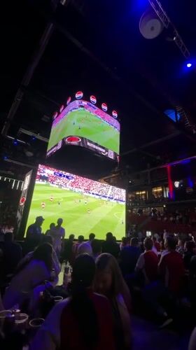 Soccer fans pack Oslo arena to watch Arsenal match
