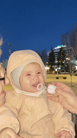 Evening social moments captured across Izhevsk on April 14