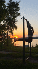 Sunset over Kama River captured by witnesses in Chaikovsky
