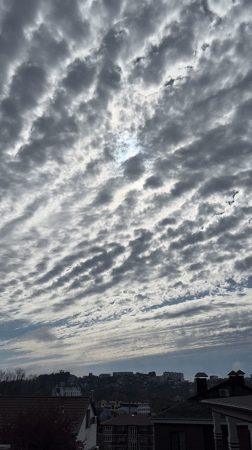 Sochi residents document shifting cloud patterns, everyday moments