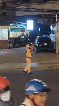 Đà Lạt's neon-lit streets buzzing on a busy night
