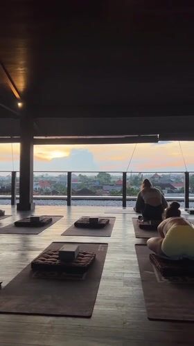 Morning yoga session observed in Mengwi, Indonesia