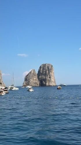 Recreational boating and kayaking documented around Capri coastline