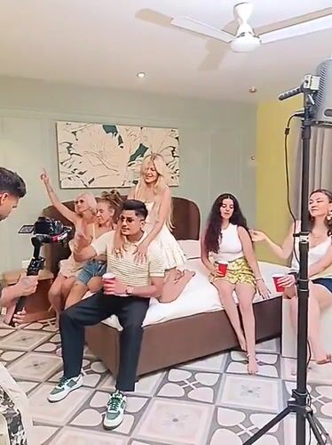 Film crew shoots music video in Calangute hotel room