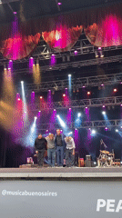 Musical performances and street activities enliven Buenos Aires parks