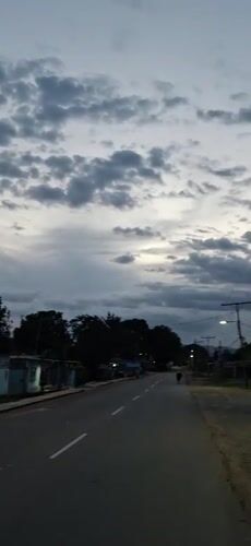 Overcast evening sky documented in Tinaquillo, Venezuela