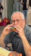 Tel Aviv street life: artisans, performers, cafes documented morning