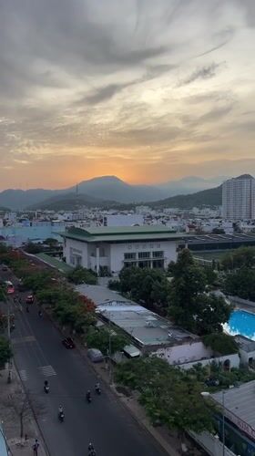 Morning market life and cityscapes captured in Nha Trang