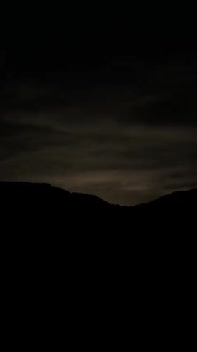Observer documents dawn-to-dusk transition in Ouaouizert, Morocco
