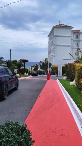 Routine street scenes documented across Sanremo, Italy