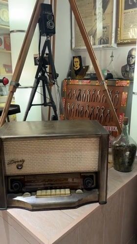 Soviet-era antiques and memorabilia fill a Blagoveshchensk collection space