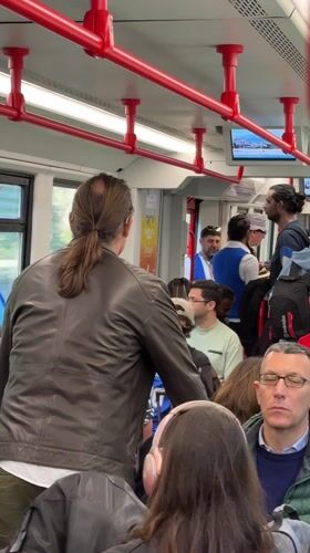 Crowded passenger train documented in Pompeii, Italy