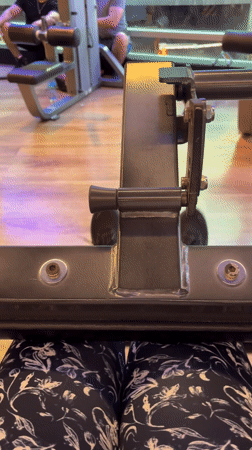 Evening gym session and neighborhood scenes documented in San Isidro