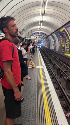 A summer afternoon moving through the London Underground and South Bank