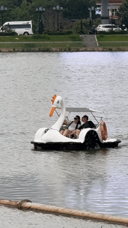 Da Lat lake area bustles with tourists, monks, boats