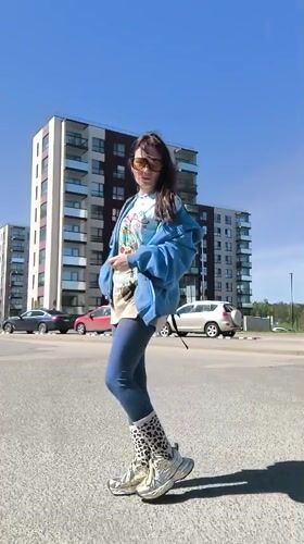 Woman in leopard-print socks spotted in Riga parking lot