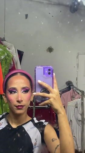 Behind the scenes and on stage at a Porlamar evening event