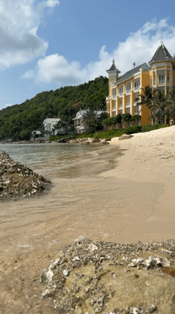 Sunny beach day recorded in Phú Quốc, Vietnam