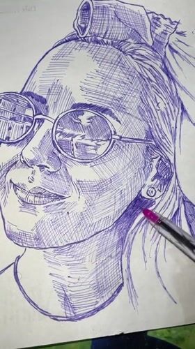 Live pen-and-ink portrait session underway in Abuja