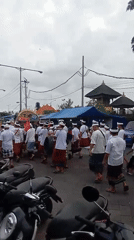 Traditional procession winds through Blahbatuh's temple district