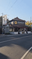 Morning walkabout captures everyday Denpasar street life and architecture