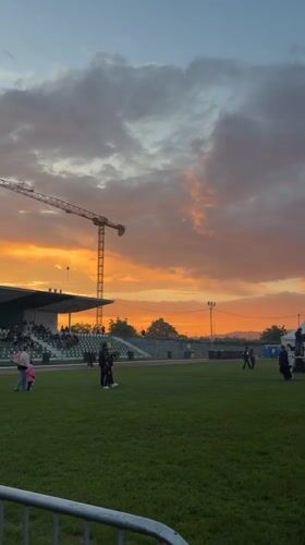 Evening fair with traditional dancing draws crowds in Bulgaria