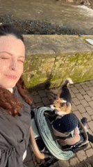 Mother records selfie with baby and corgi in Meisenheim