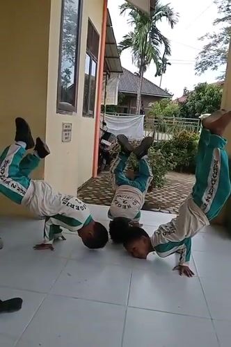 Children's school activities documented in Keudekrueng, Indonesia overnight