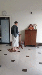 Early morning religious gathering observed in Lithuanian temple