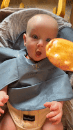 Moscow parent documents baby's afternoon routine on June 12