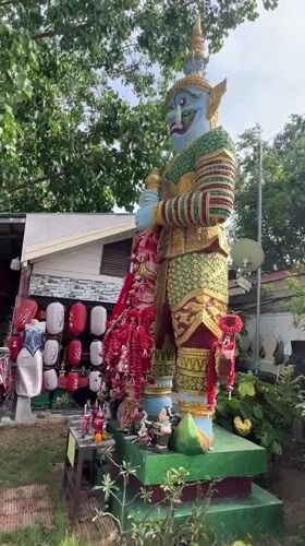 Morning at Koh Samui's Big Buddha Temple and coastline