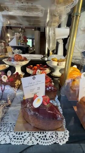 Rouen's medieval old town: cathedral, clock arch, and pastries