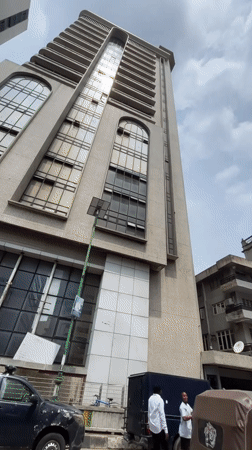 Lagos street life documented in 8-minute window