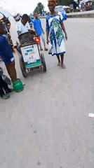 Street market life in full swing in Yenagoa, Nigeria