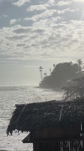 Witnesses document ordinary coastal scenes in Ahangama, Sri Lanka
