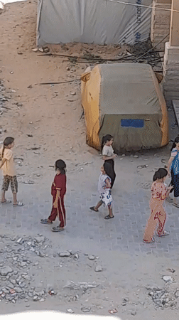 Daily life and destruction across Khan Yunis displacement camps