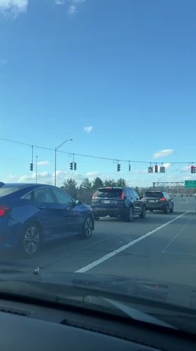 Traffic stops at red light in Newburgh