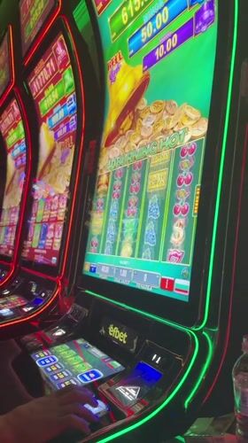 Late night casino and club scenes in Veliko Tarnovo