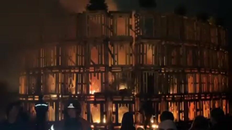 Community gathers for winter bonfire celebration in Luxembourg