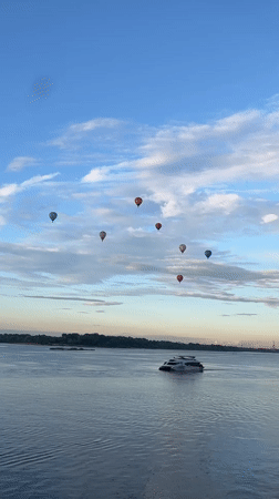 Hot air balloons over the Volga River at Nizhny Novgorod