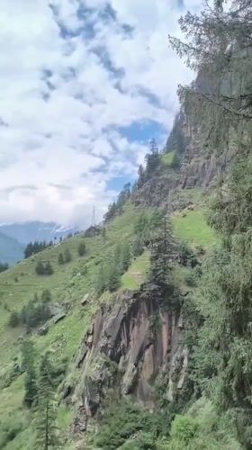 Waterfall trails and mountain views in Bahang, Himachal Pradesh