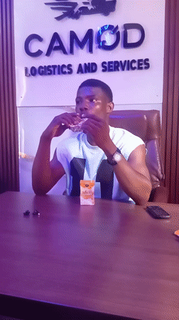 Man observed eating multiple meals in Nkpor, Nigeria