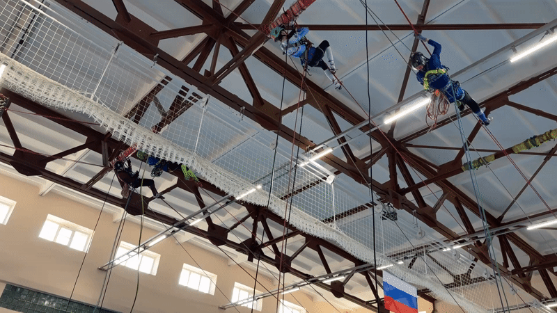 Aerial rope activity observed in Usolye gymnasium